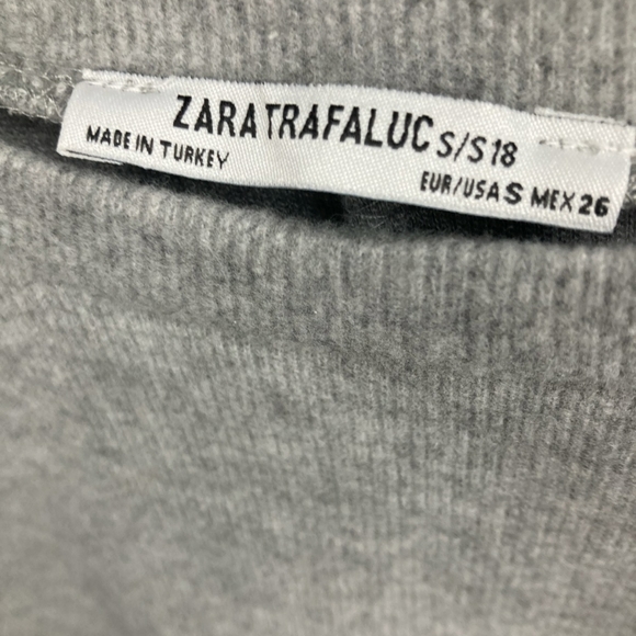 Zara Trafaluc Sweater (small) - Picture 8 of 8
